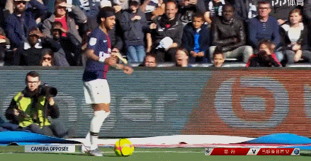 罗马诺：尤文知道三家英超俱乐部联系了道路，球员希望转会（罗马诺：尤文知悉三家英超已联系道路，球员倾向转会）