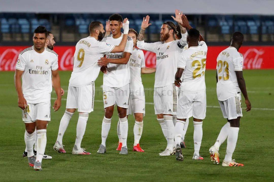 邮报：爱尔兰U19女足比赛前，现场却误放了英国国歌