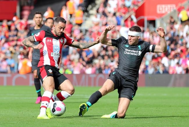 雄鹿猛攻内线拿下硬仗