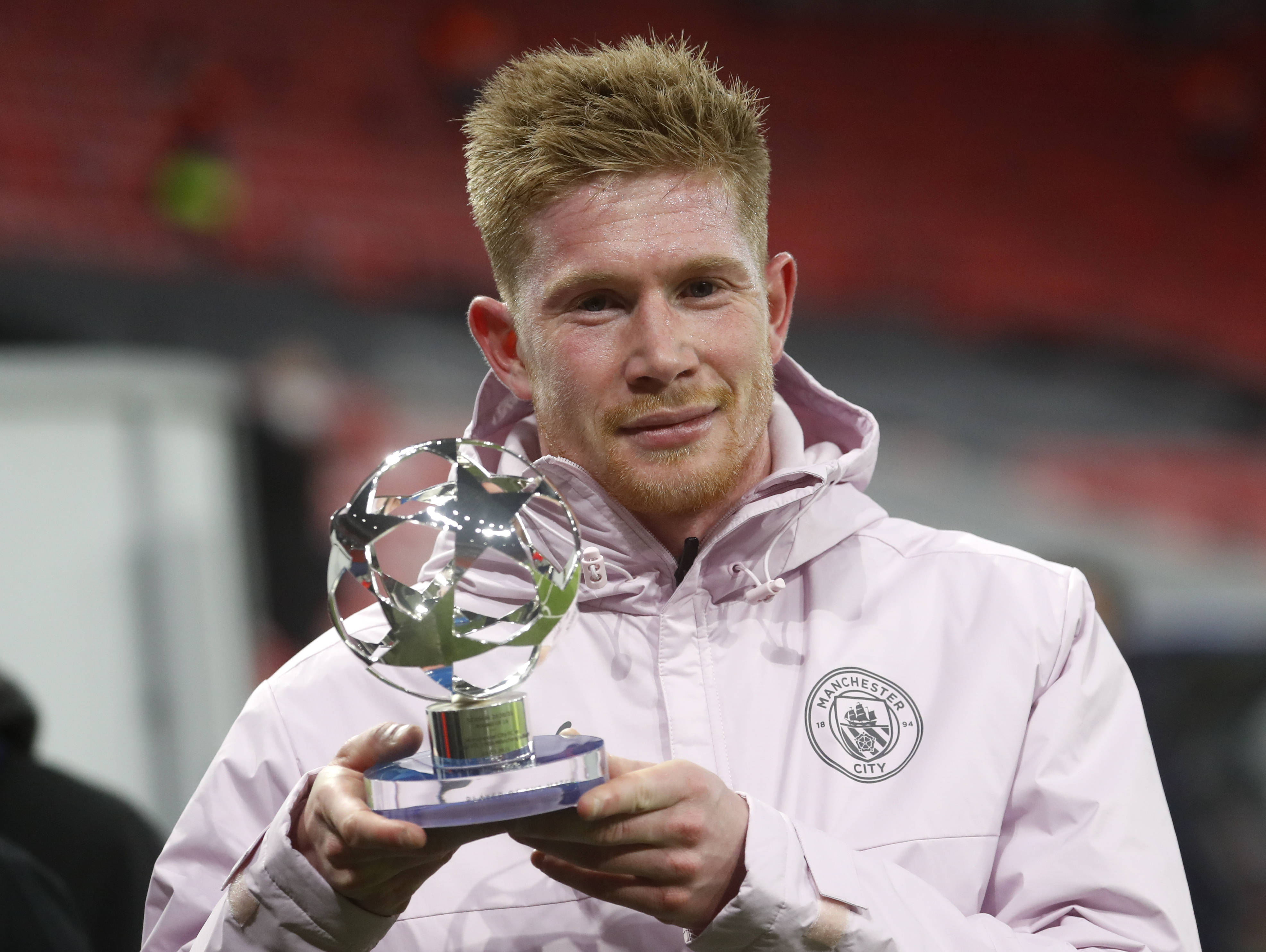 随着曼城1-2，利物浦0-3，英超最新争冠形势出炉：天助阿森纳得利