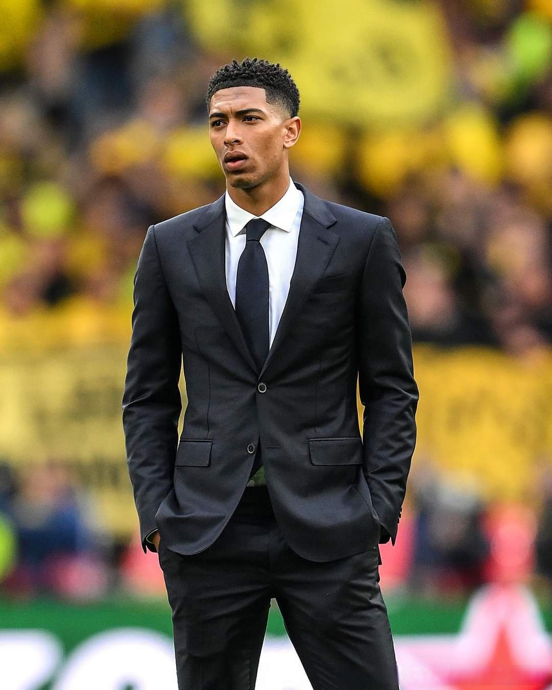 博主：国安今天前往河内，因当地训练条件不佳今晚直接去踩场（据博主称，国安今日赴河内，因训练条件欠佳今晚将直接踩场）