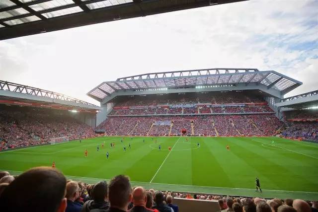 莫雷托：热格罗瓦想在尤文证明自己，尤文也没考虑让其离队（莫雷托：热格罗瓦渴望在尤文证明自己，俱乐部无意放人）