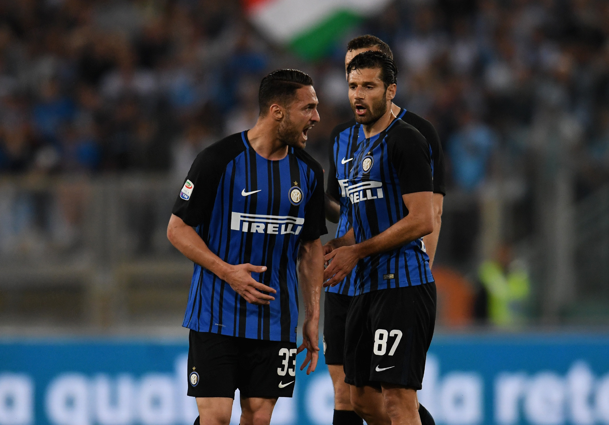 斯基拉：尤文派球探考察意大利20岁右后卫帕莱斯特拉（斯基拉：尤文已派球探考察20岁意大利右后卫帕莱斯特拉）