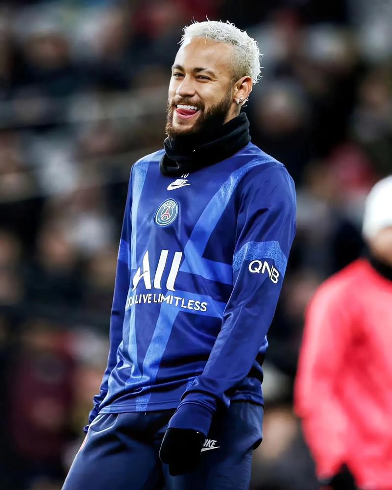 贾凯里尼：孔蒂在那不勒斯的成就只有伟大的教练才能做到（贾凯里尼：只有顶级名帅才能达成孔蒂在那不勒斯的成就）