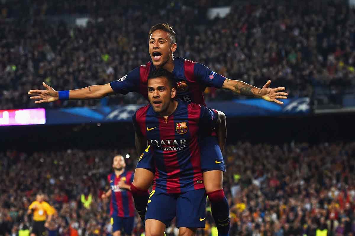 斯洛特两度弃用萨拉赫收奇效，利物浦四场不败迎欧冠胜利（斯洛特两次雪藏萨拉赫见成效，利物浦四战不败迎来欧冠胜利）