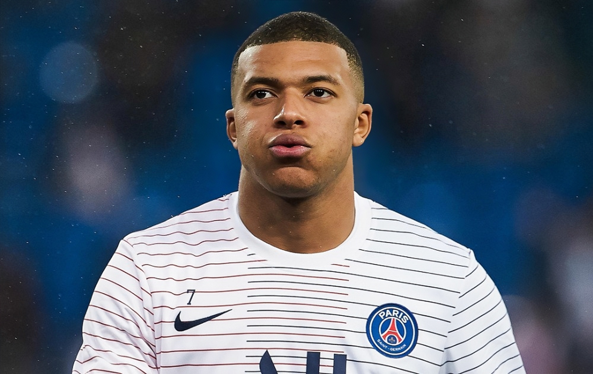 自称亚泰18岁后卫刘议阳女友的账号指控其恋爱期出轨、裸聊