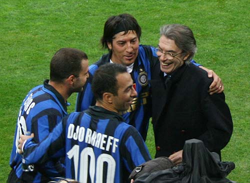 孔帕尼：很高兴戴维斯能及时回归，卡尔攻防两端都非常出色